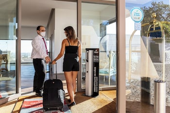 pousada palacio de estoi small luxury hotels of