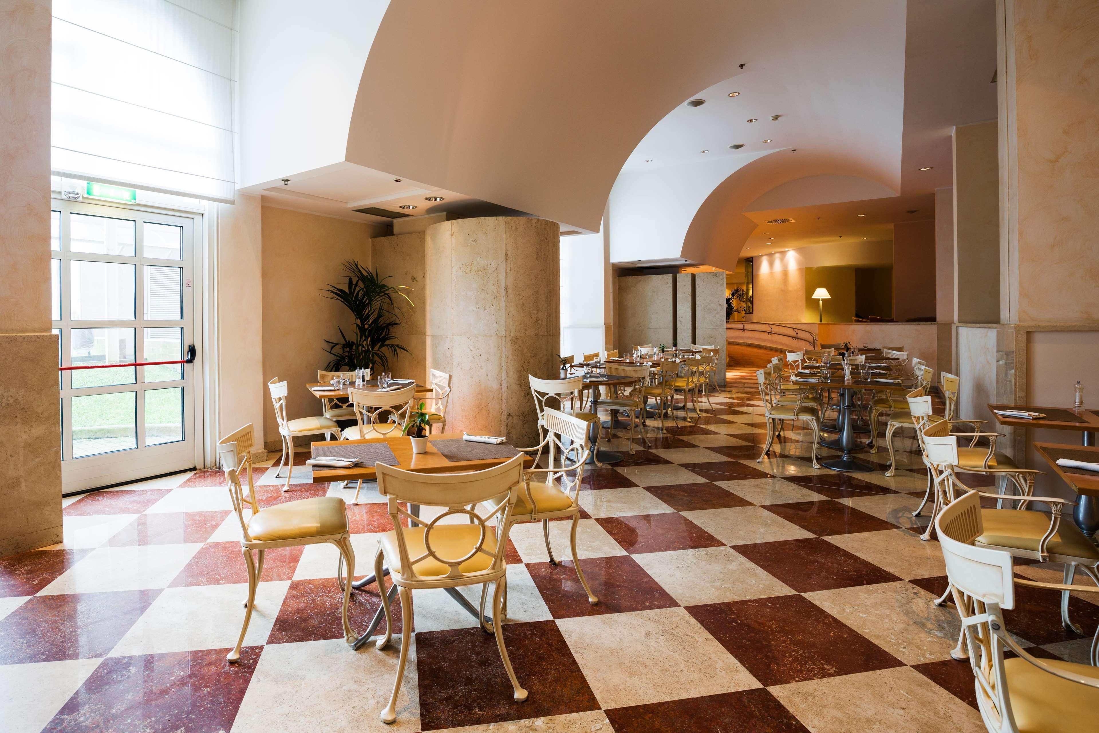 hilton rome airport