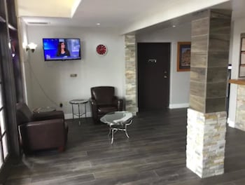 Extend-A-Suites Phoenix,Glendale>>Deer Valley,2 star