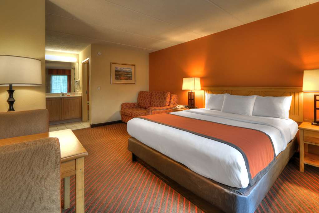 econo lodge pigeon forge riverside