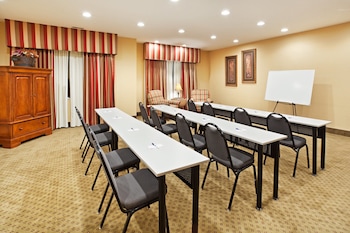 holiday inn express hotel and suites pikeville by ihg