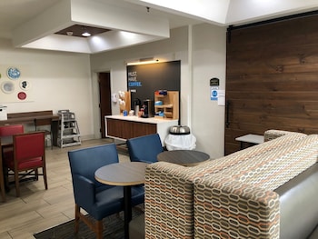 Holiday Inn Express Hotel & Suites Pikeville By Ihg,Prestonsburg>>Pikeville,3 star