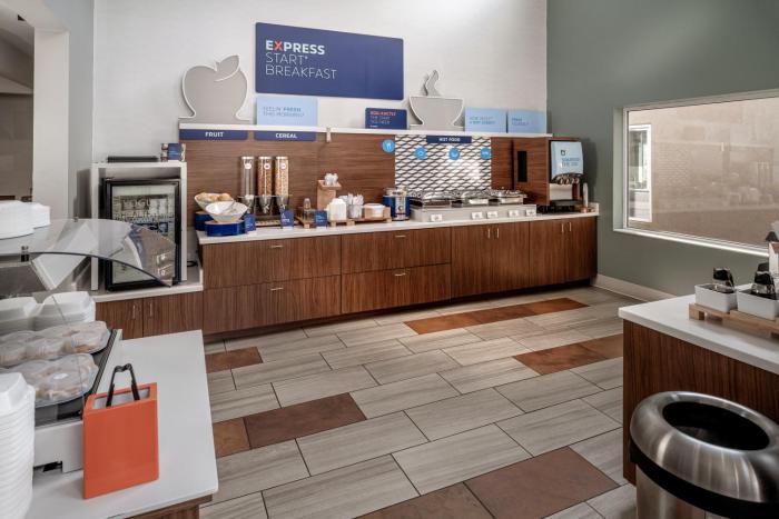 holiday inn express hotel and suites pikeville by ihg