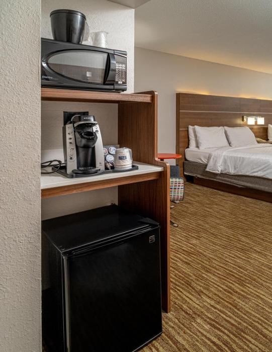 holiday inn express hotel and suites pikeville by ihg
