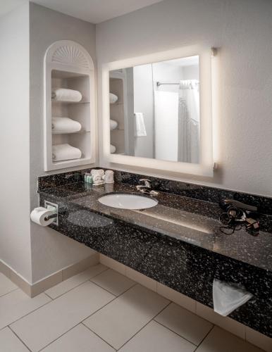 holiday inn express hotel and suites pikeville by ihg