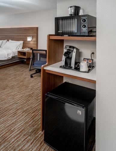 holiday inn express hotel and suites pikeville by ihg