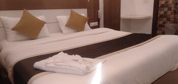 Jet Fox By Aero View Hotel, Delhi Airport,,3 star