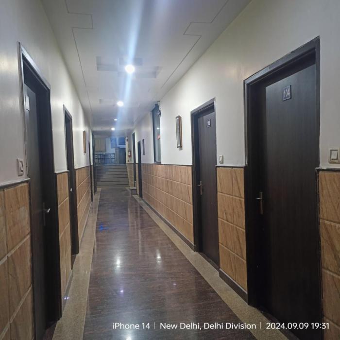 jet fox by aero view hotel delhi airport