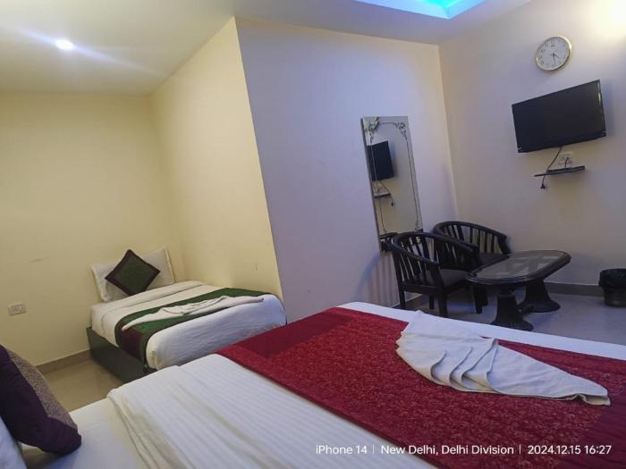 jet fox by aero view hotel delhi airport