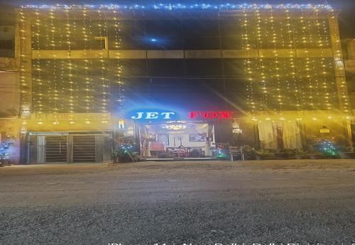 jet fox by aero view hotel delhi airport