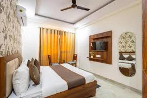 jet fox by aero view hotel delhi airport