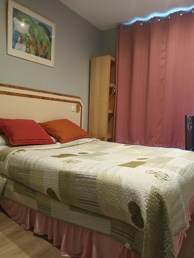 hotel azur montmartre