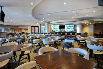 doubletree by hilton hotel pleasanton at the club