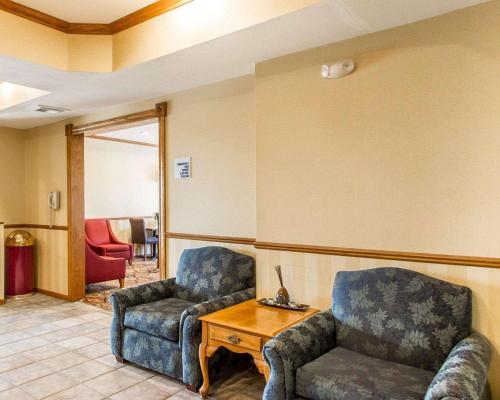 quality inn pontiac