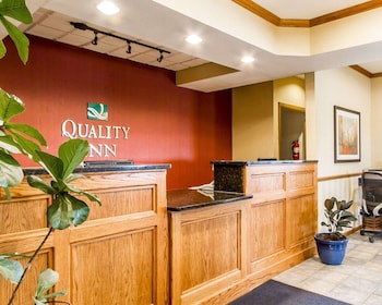 Quality Inn Pontiac,Livingston>>Bloomington,3 star