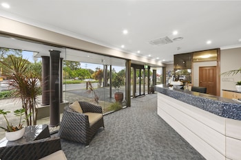 macquarie barracks motor inn