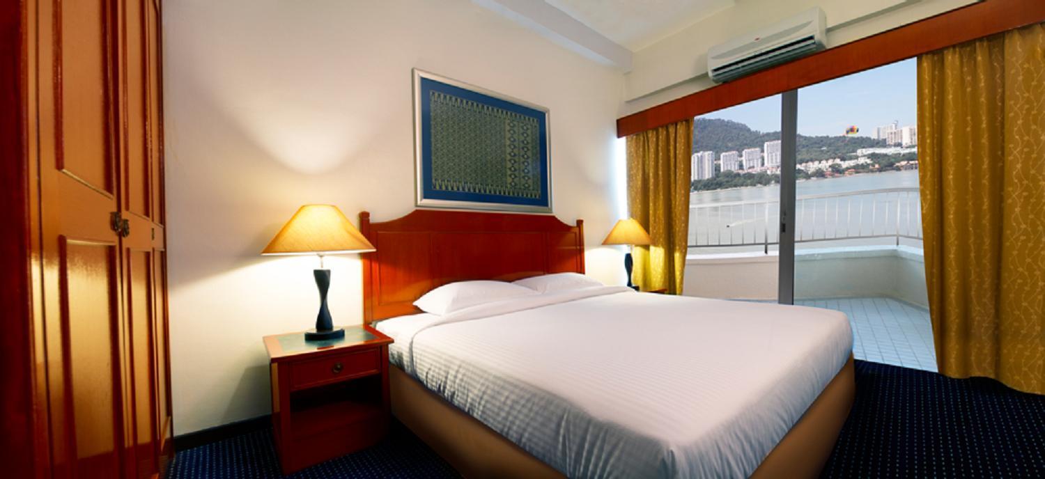 rainbow paradise beach resort