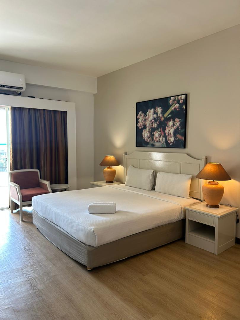 rainbow paradise beach resort