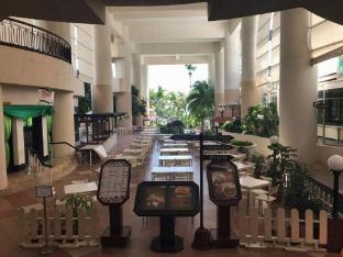 rainbow paradise beach resort