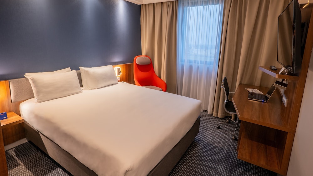 holiday inn express dijon by ihg