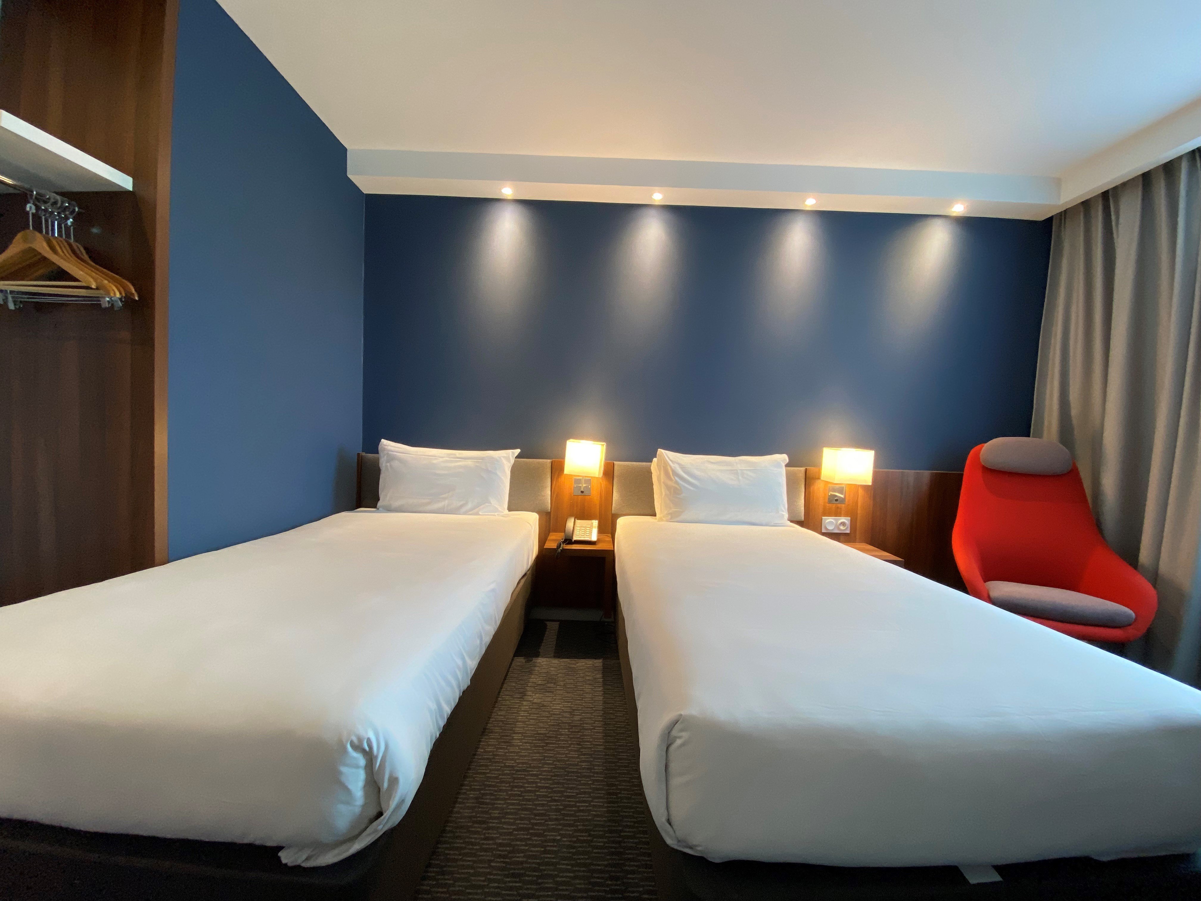 holiday inn express dijon by ihg