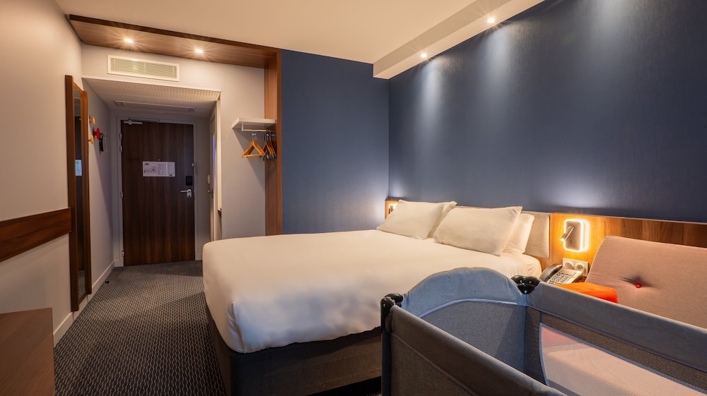 holiday inn express dijon by ihg