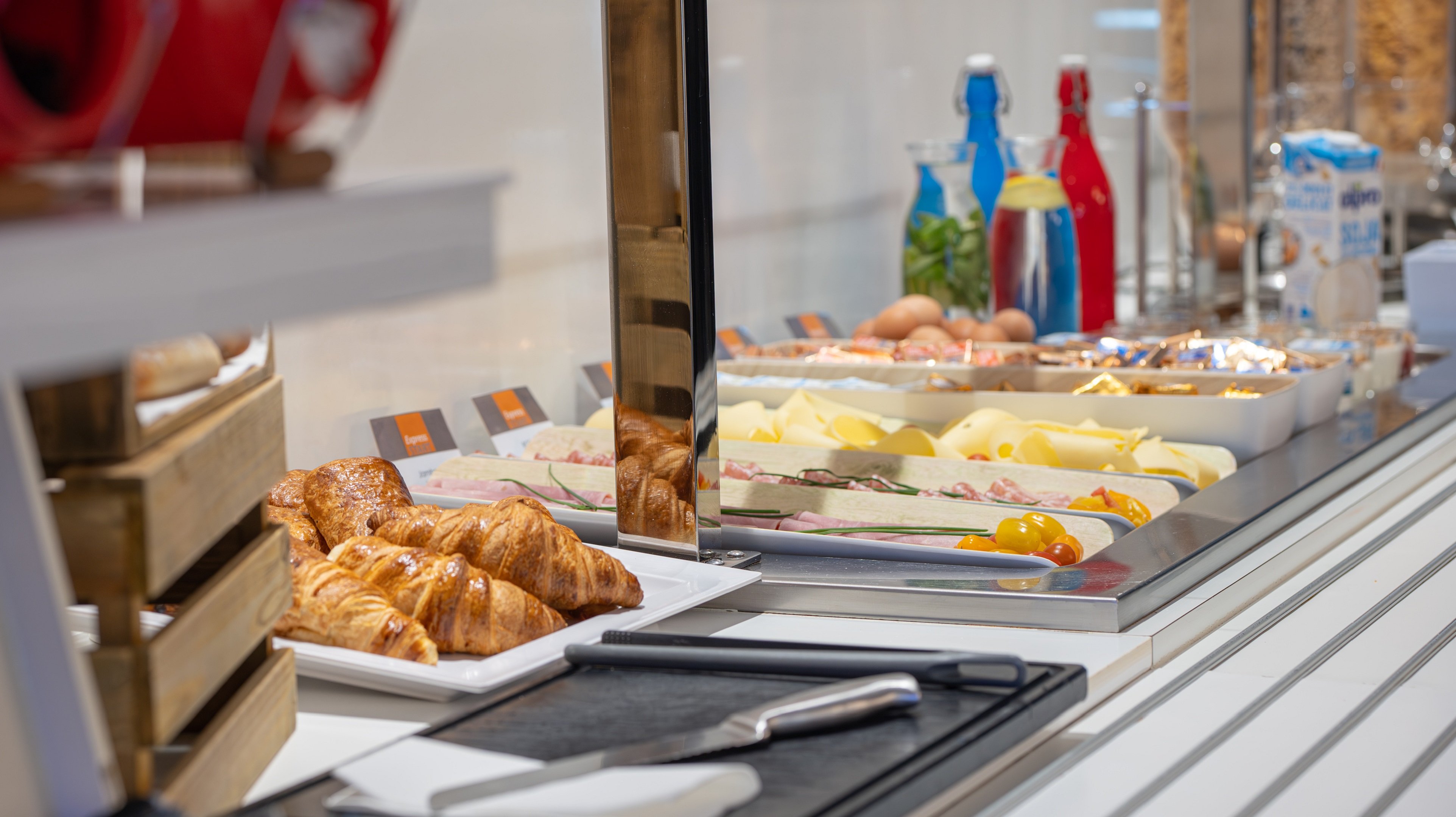 holiday inn express dijon by ihg