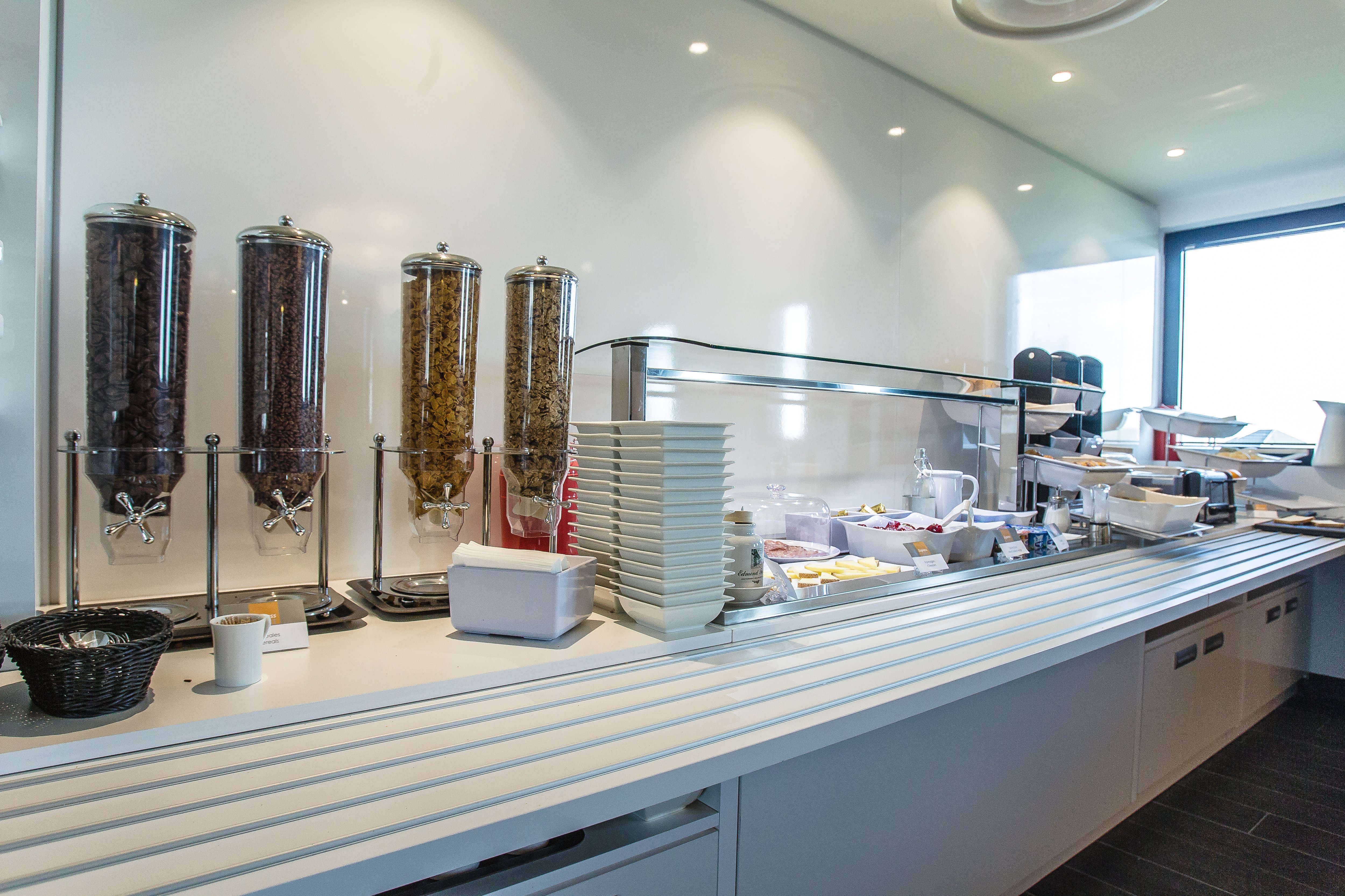 holiday inn express dijon by ihg