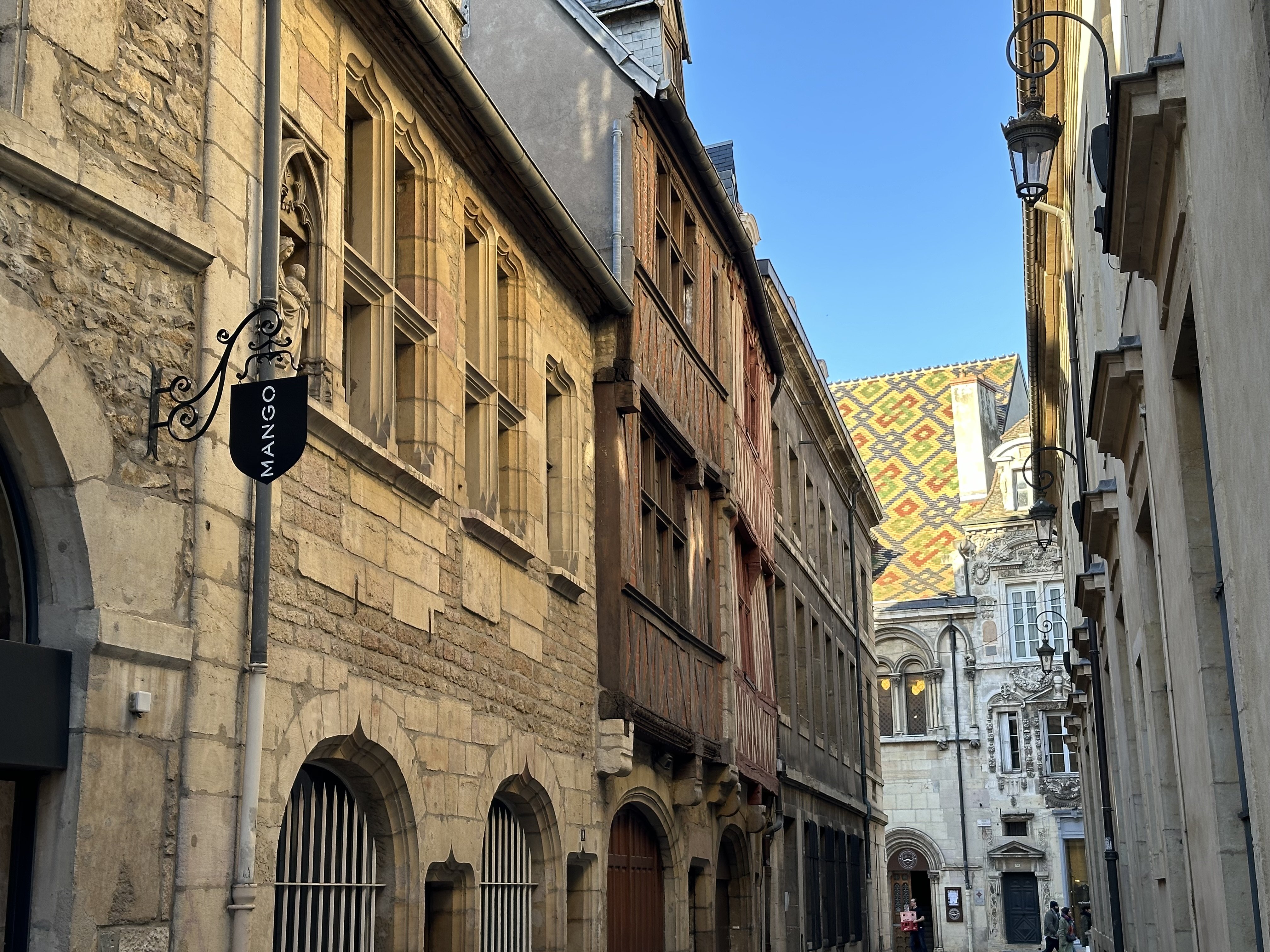 holiday inn express dijon by ihg