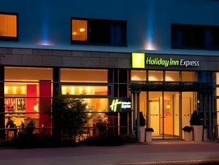 holiday inn express dijon by ihg