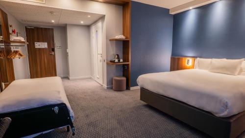 holiday inn express dijon by ihg