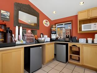 Loyal Duke Lodge,Salida>>Buena Vista,3 star