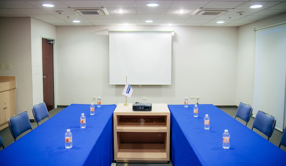 city express by marriott saltillo sur