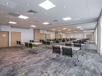 novotel poznan malta