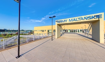 novotel poznan malta
