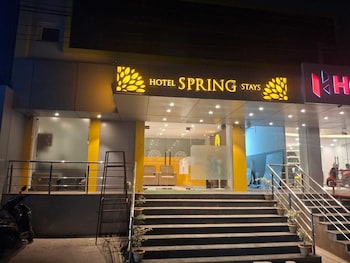 beestay hotels near us consulate