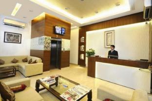 hotel good luck by jmd group