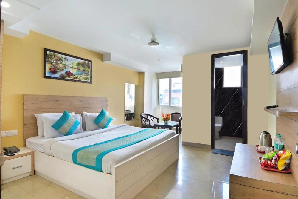 hotel good luck by jmd group