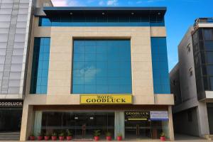 hotel good luck by jmd group