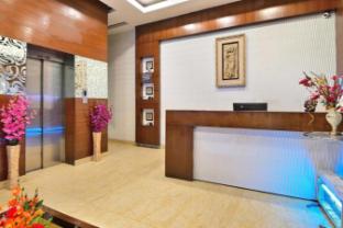 hotel good luck by jmd group