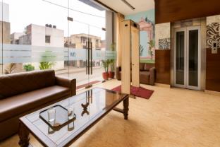 hotel good luck by jmd group