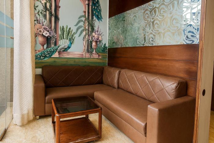 hotel good luck by jmd group