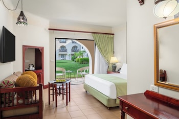 pickalbatros oasis hotel port ghalib