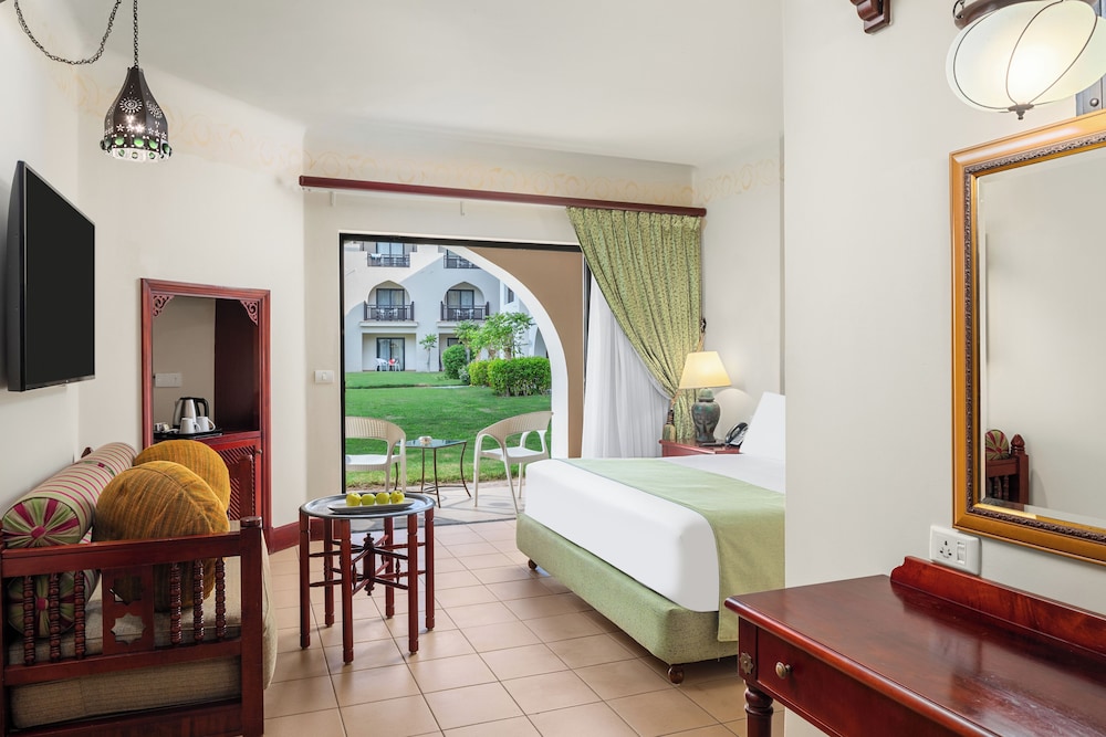 pickalbatros oasis hotel port ghalib