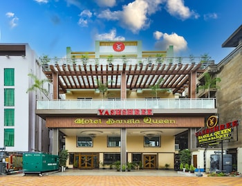 yashshree bangla queen