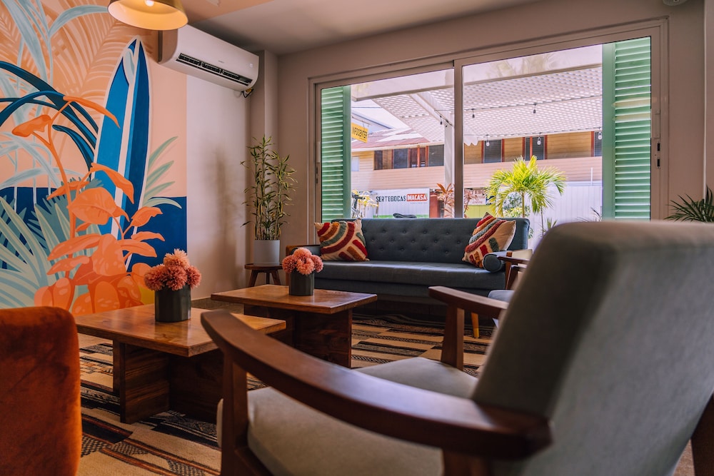 bocas paradise hotel and restaurant