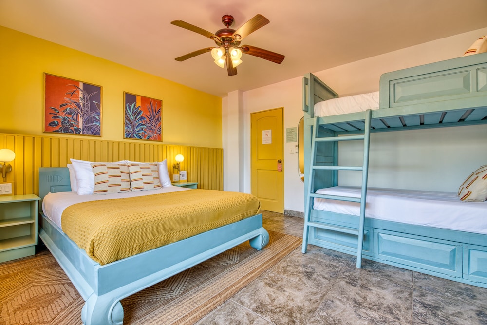 bocas paradise hotel and restaurant