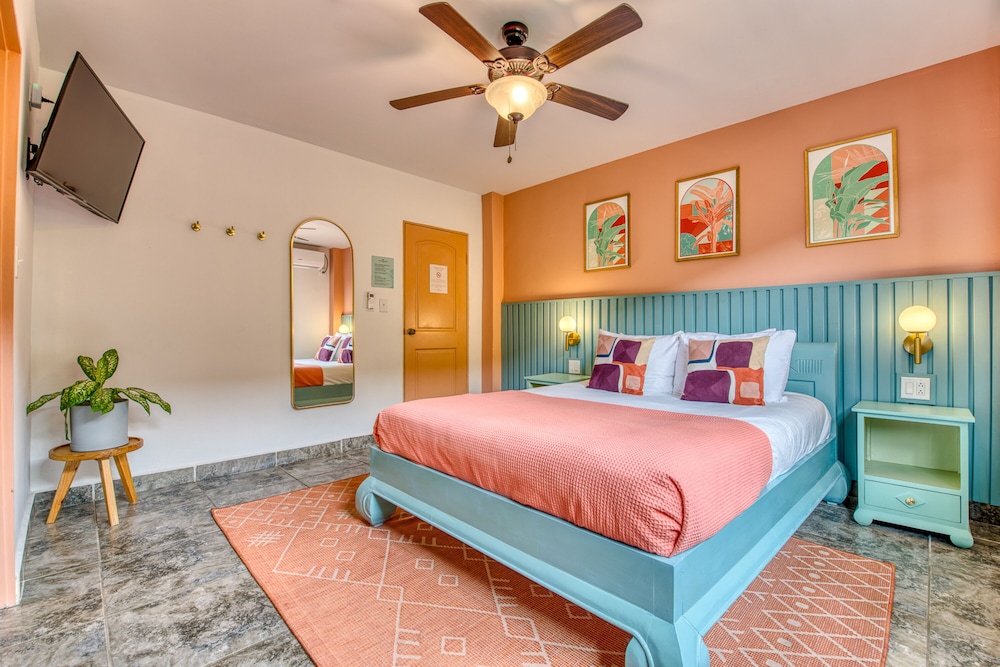 bocas paradise hotel and restaurant