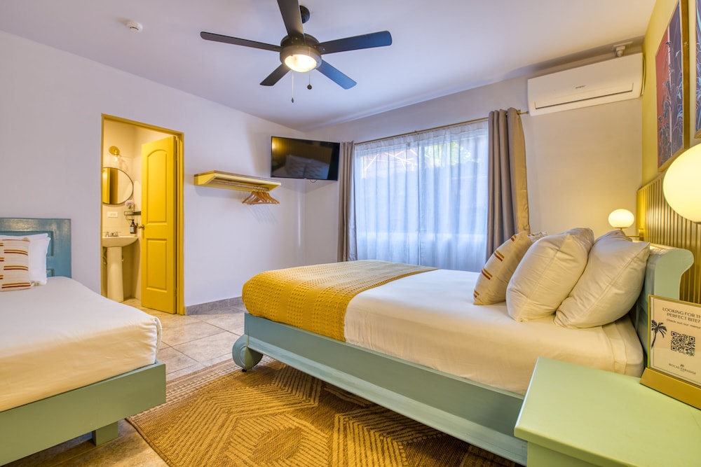bocas paradise hotel and restaurant