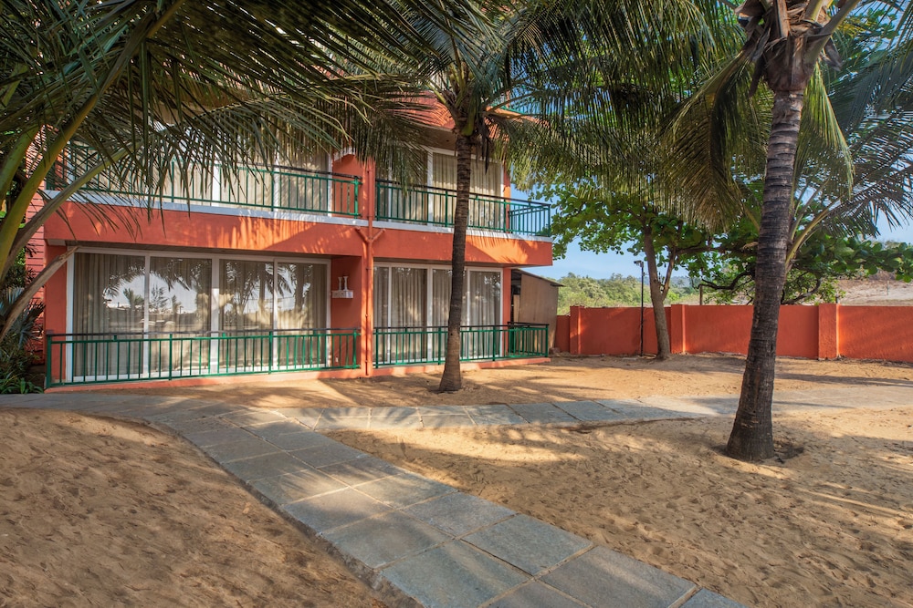 mandrem beach resort a member of radisson individuals retreats